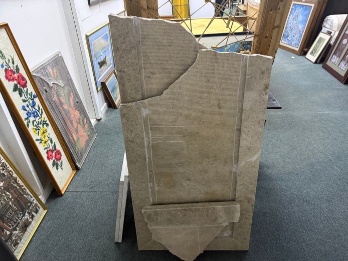 Broken marble top in 3-Pieces 