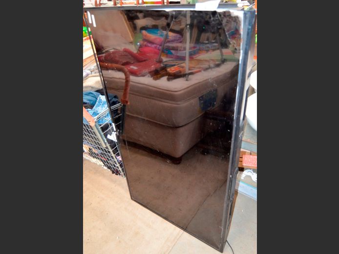 AIM 55" L.E.D. TV [Dead] ### LICENCE PLEASE ###