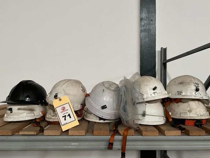 Lot safety hats