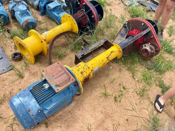 3 X PORRELPOMPE | 2 X WITH MOTORS & 1 WITHOUT MOTOR