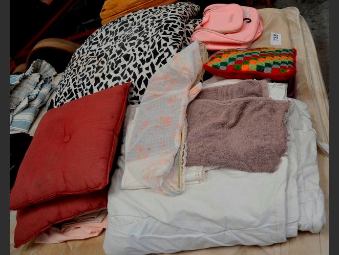 COMFORTER, DUVET INNER, etc