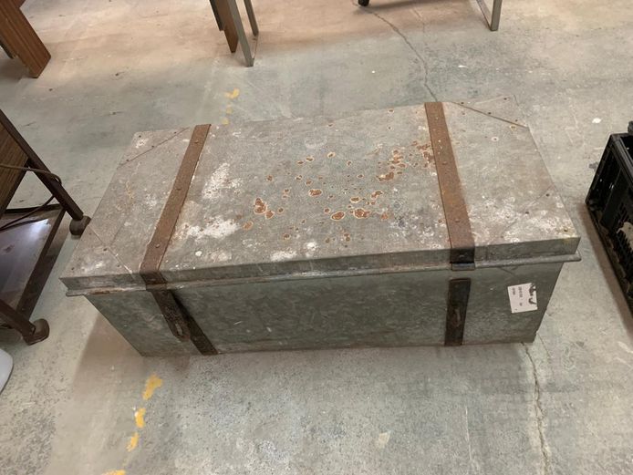 Galvanized Metal Trunk 