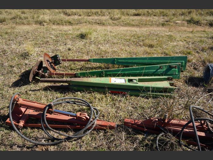 Planter Arms