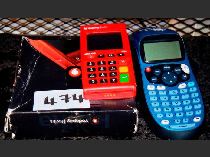 VODAPAY CARD PAYMENT MACHINE & A DYMO LABLE PRINTER [Untested]