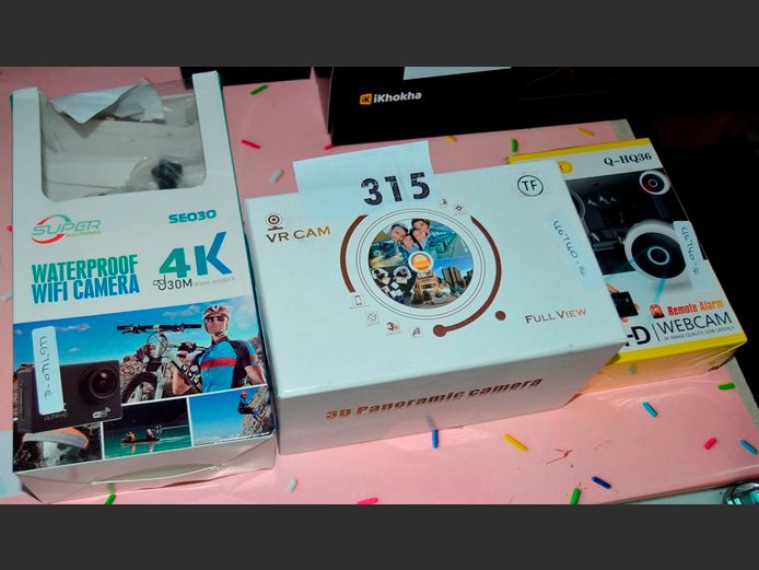 4K ACTION CAMERA, VR CAM, WI-FI REPEATER & HD WEBCAM [Untested]