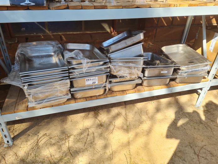 LOT S/STEEL BAIN MARIE INSERTS