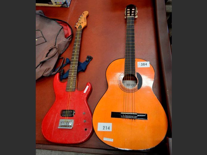 ZEUS ACOUSTIC GUITAR & A SUNNY ELECTRIC GUITAR, 95cm Long & 101cm Long [Untested]