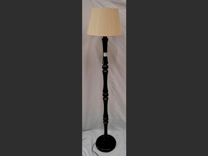 BLACK STANDING LAMP [Shade loose], 140cm High