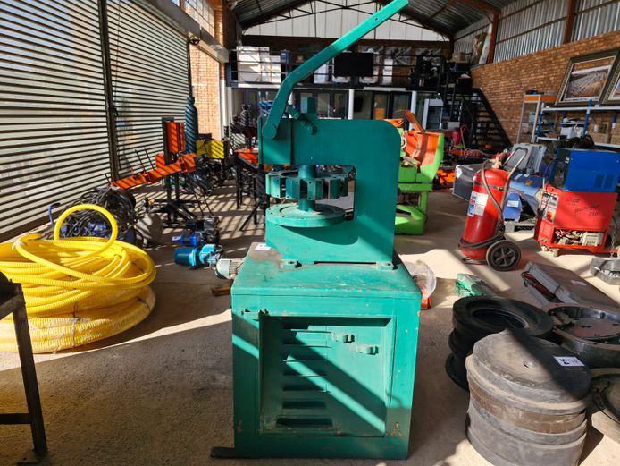 Manual Punching Machine (STC)