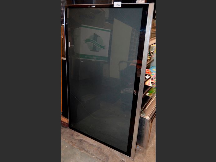 JVC 64" PLASMA TV [Untested, Damaged] ### LICENCE PLEASE ###