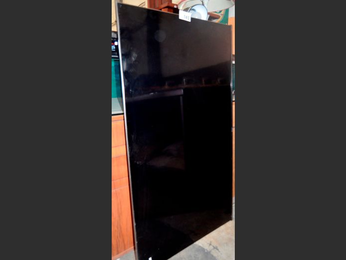 HISENSE 55" TV [Switches on, Untested further, Screen cracked] ### LICENCE PLEASE ###