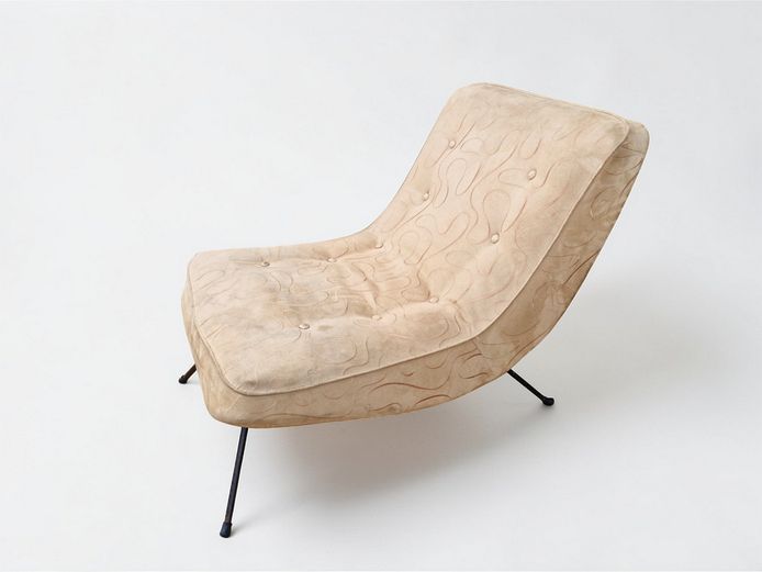 Mid-Century "Scoop" Lounge Chair on Tubular Steel Legs