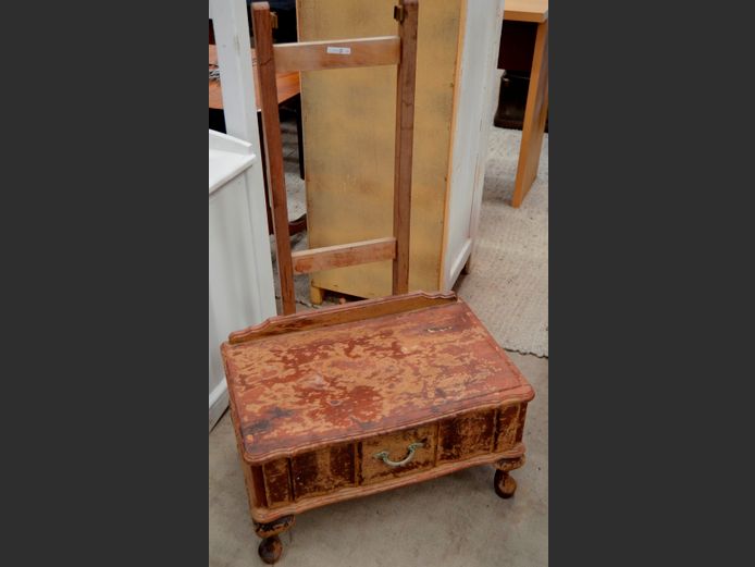 IMBUIA SINGLE DRAWER CHEVAL DRESSING TABLE, 63 x 40 x 107cm [No mirror, in need of restoration]