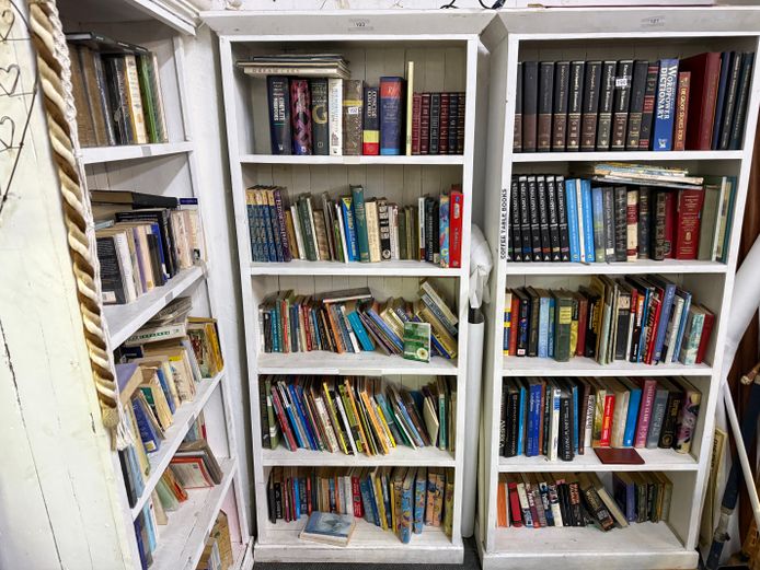 White 5-tier Shelf - Without Contents 