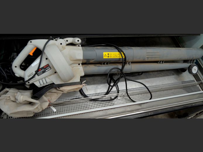 RYOBI GARDEN BLOWER / VAC [Faulty]