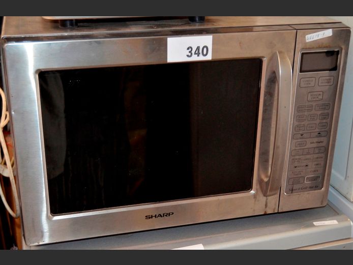 SHARP SENSOR & GRILL STAINLESS STEEL ELECTRONIC MICROWAVE [Switches on, untested furter] [#: 414186826]