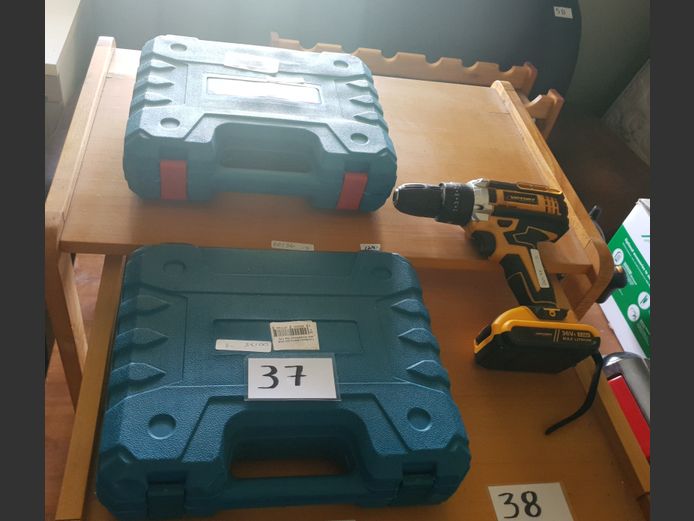 LOT: VICTORY CORDLESS DRILLS [Untested, no chargers]