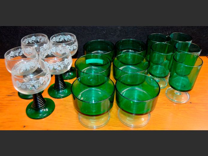 SET DANISH GREEN GLASS CHAMPAGNE COUPES, SHERRY GLASSES & WINE GLASSES