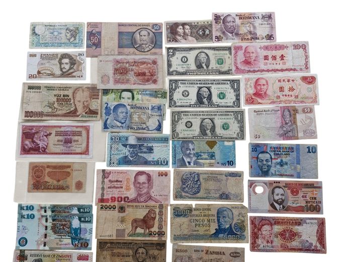 Collection of Old Foreign Currency Banknotes