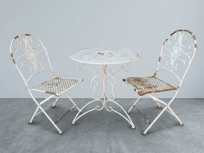 Vintage Rustic Metal Bistro Garden Set (3-Piece)