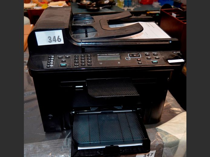 HP LASERJET PRINTER [Toner 10%, Switches on]