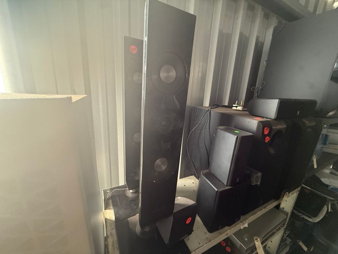 Set of Samsung Speakers 