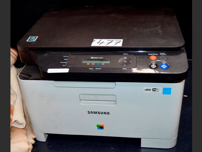 SAMSUNG XPRESS C480W PRINTER [Switches on, no paper tray]