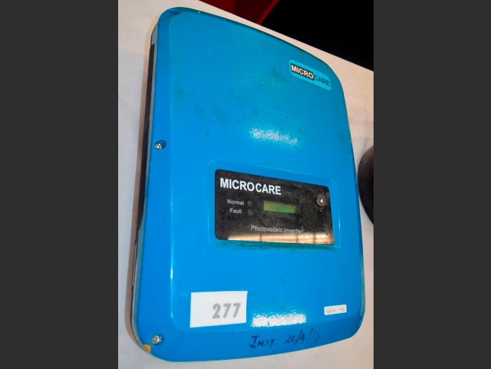 MICROCARE 500V/3000W PHOTOVOLTAIC INVERTER [Untested]