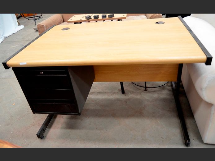 OAK FOIL & METAL 3-DRAWER DESK, 121 x 80 x 75cm