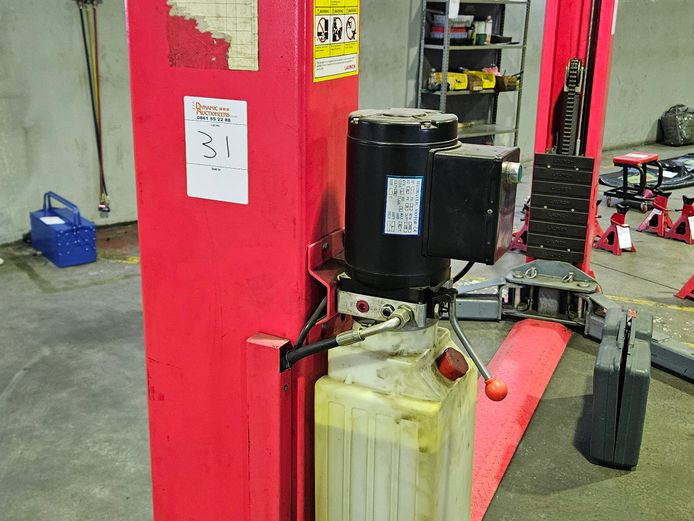 1 X 3.5 TON, 3 PHASE, LAUNCH VEHICLE LIFT (TLT235SB) STC