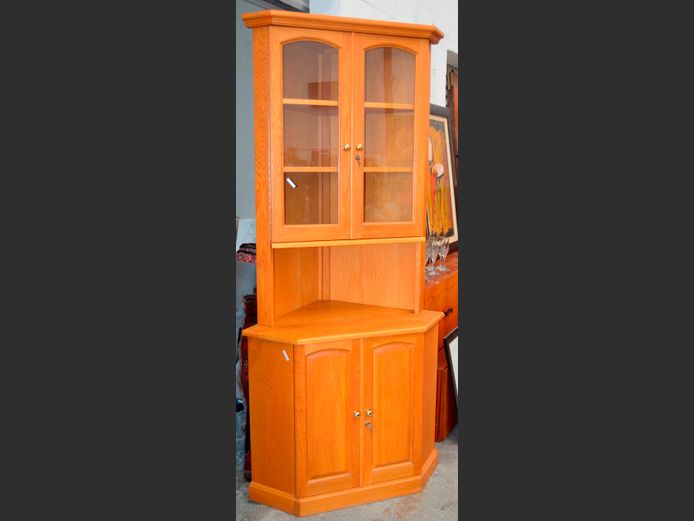 OAK 4-DOOR CORNER CABINET, 97 x 63 x 210cm
