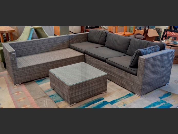 GREY ALL WEATHER 4-PIECE PATIO LOUNGE SUITE, 230 x 228cm [Some cushions needed] [#: 422595682]