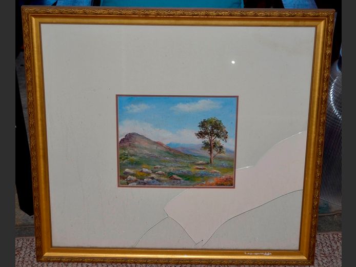 GILT FRAMED OIL ON BOARD "MOUNTAIN SCENE", 28 x 23cm [Glass broken]