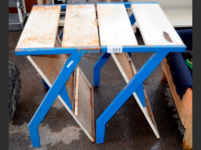 PAIR METAL PROJECTOR STANDS, 60 x 40 x 68cm [Rusted]