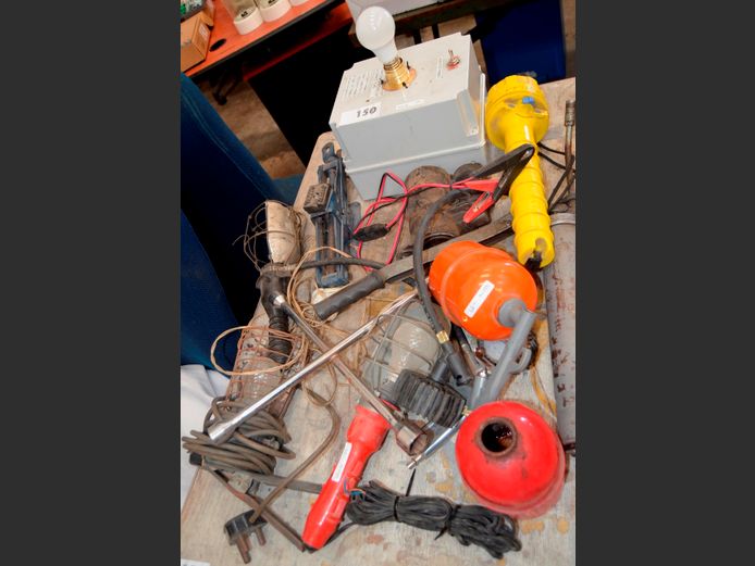 LEAD LIGHTS, SCISSOR JACK, etc