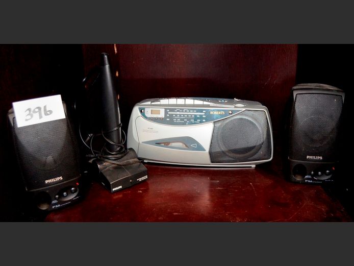ROBERTS PORTABLE RADIO, PHILIPS COMPUTER SPEAKERS, etc [Untested]
