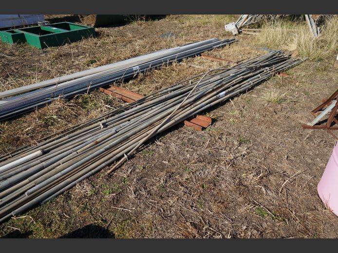 Staal Rods
