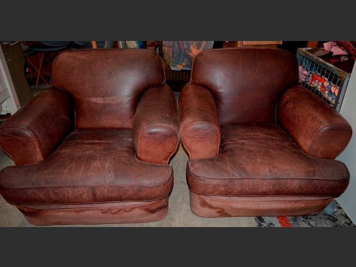 PAIR BROWN LEATHER ARMCHAIRS [Water damage to base, no feet] [#: 415200450]