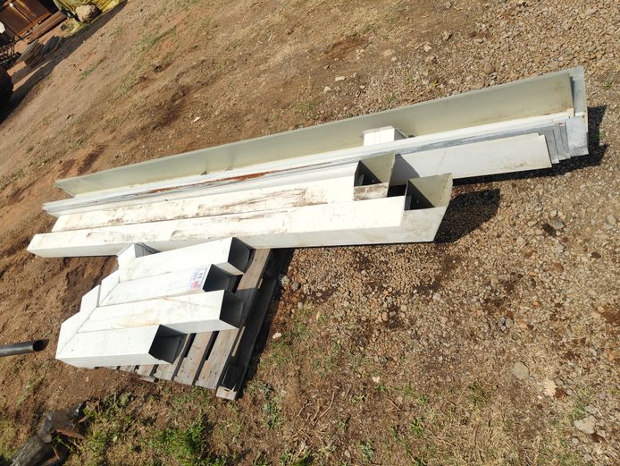 LOT GUTTERS