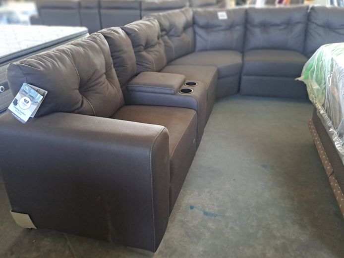 BROWN VIERA 6PC CORNER LOUNGE SUITE  