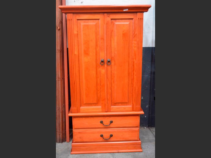 PINE 2-DOOR, 2-DRAWER TV CABINET