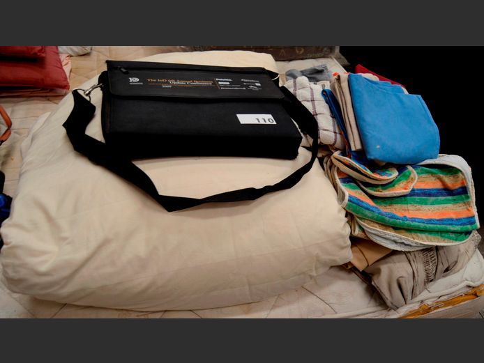 DUVET INNER WITH COVER, PILLOWCASES, CURTAINS, etc