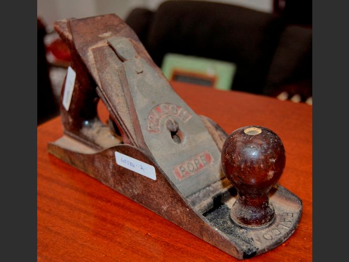 VINTAGE FALCON POP HAND PLANER