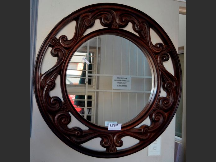 FRAMED CIRCULAR MIRROR, 82cm Diameter