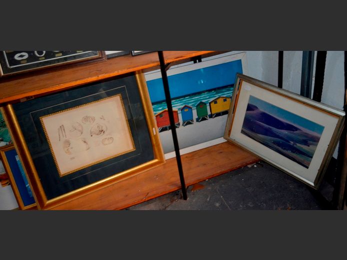 FRAMED PHOTOGRAPHIC PRINT "BEACH HOUSES", GILT FRAMED SEASHELL PRINT, etc