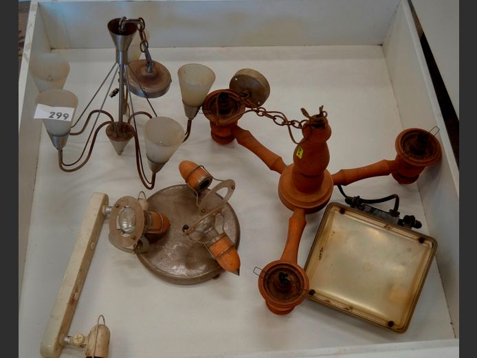 CHROME 4-ARM CHANDELIER, WOODEN 3-ARM CHANDELIER, SPOTLIGHT, etc