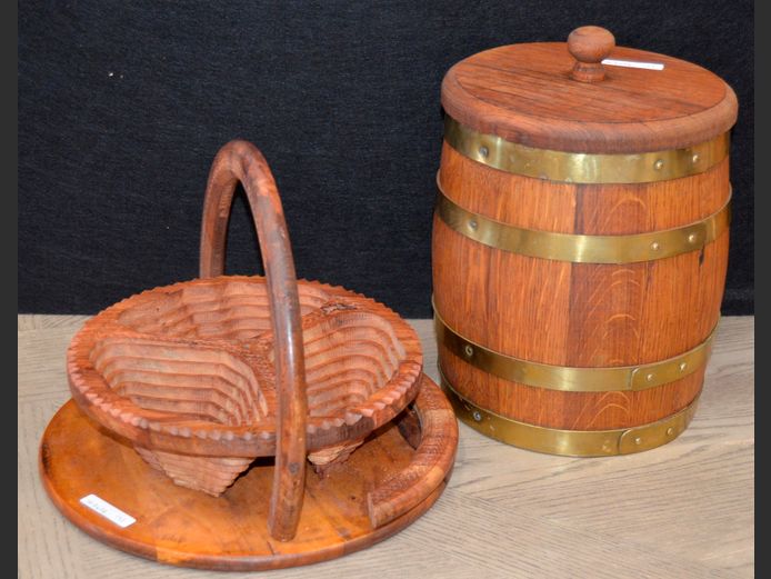 OAK & BRASS BOUND ICE BUCKET & A VINTAGE COLLAPSIBLE SNACK BOWL