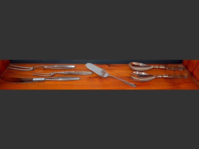 STAINLESS STEEL CARVING SET, SALAD SERVERS, etc