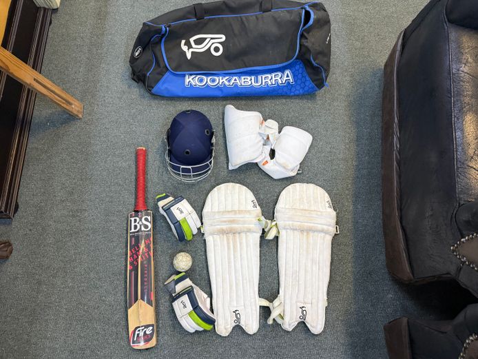 Kookaburra Cricket Set 