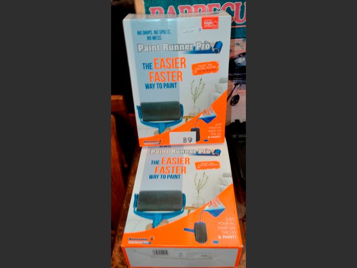 LOT: 2 x PRO PAINT RUNNERS